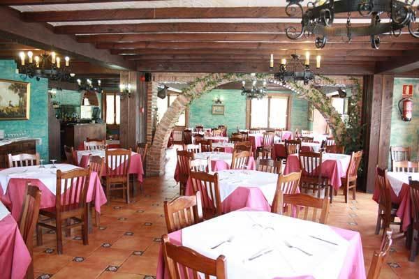 Hotel Restaurante La Parra La Franca Exterior photo